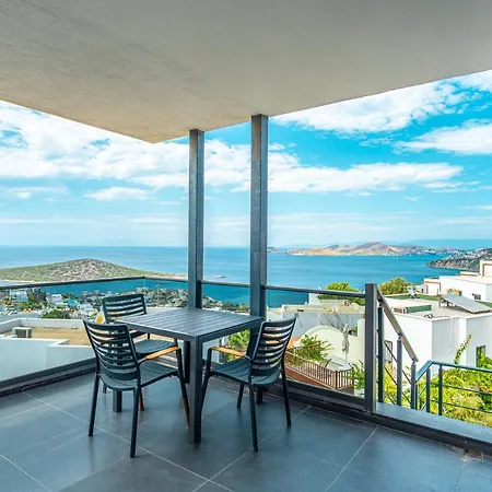 شقة Specialy Designed, 3 Bedroom With Shared Pool *